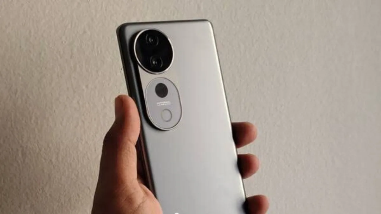 Best Selfie Camera Of Vivo...