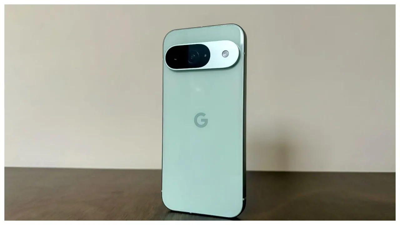 Google Pixel 9a may come...