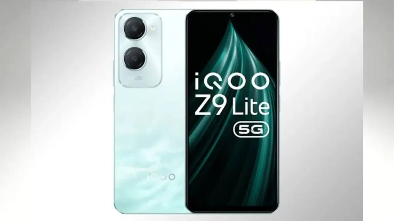 6.56 Inches Display of iQOO...