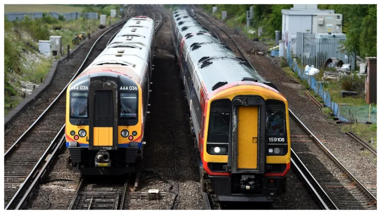 Indian Railways to Launch Super App, Unifies UTS, NTES, RailMadad & More