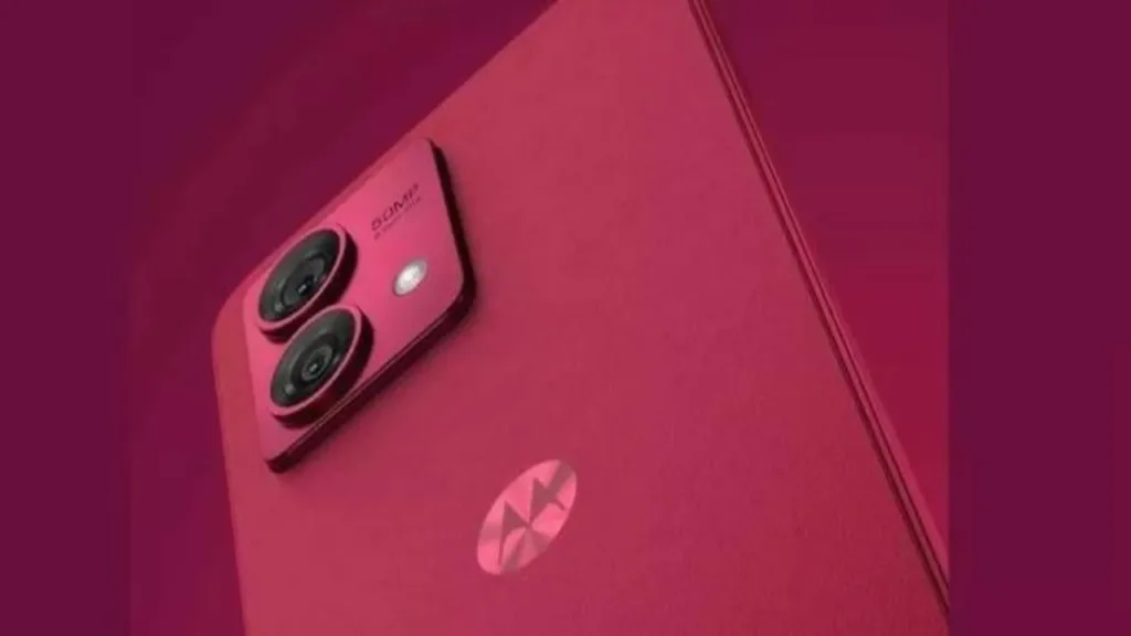 6.67Inch Display of Motorola G85 5G At Just Rs 17999 from Flipkart Big Saving Days sale