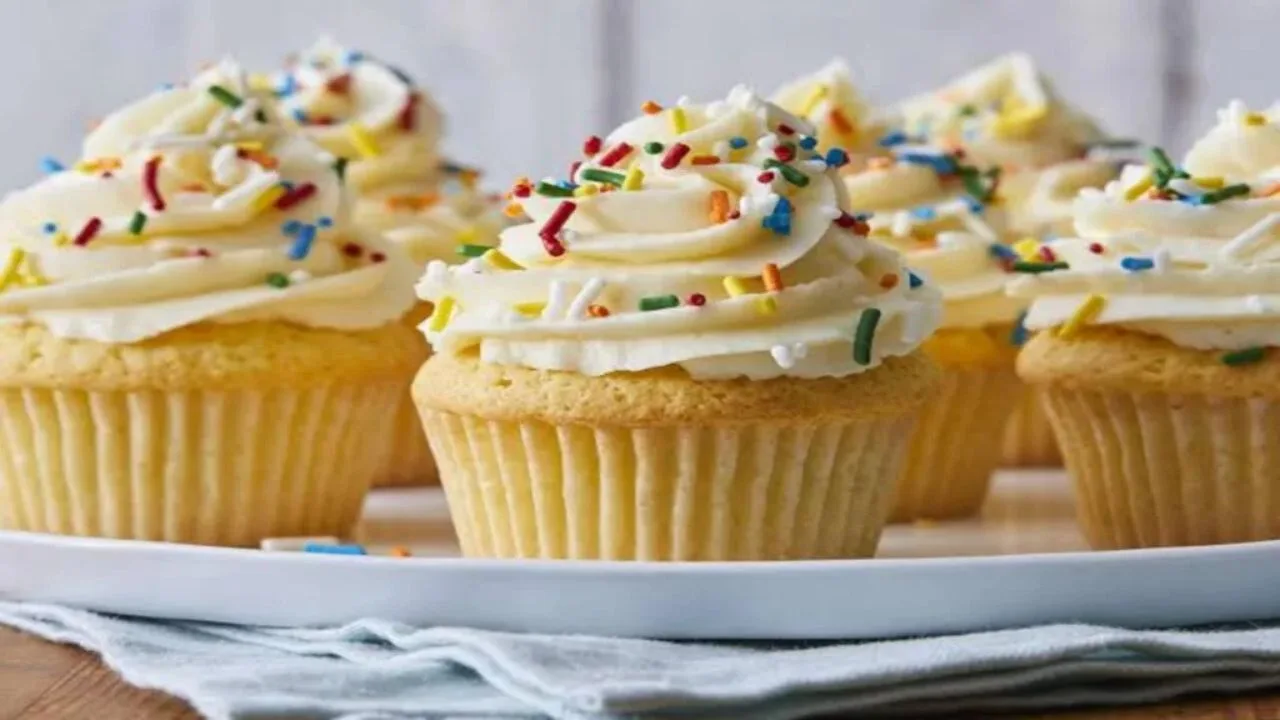 Make cupcakes without eggs in...