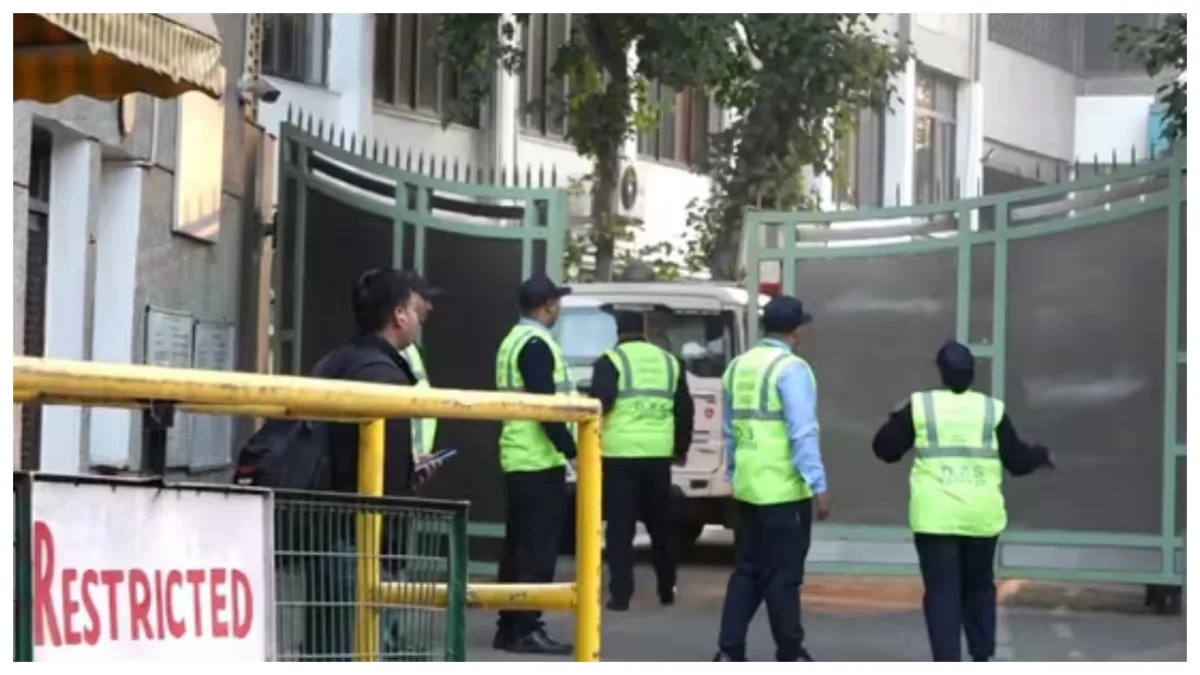 Delhi School Bomb Threat