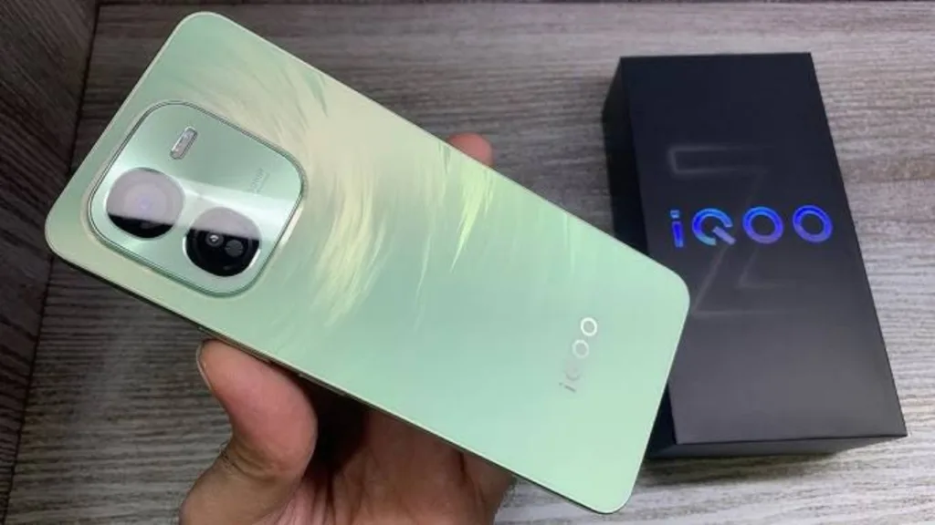 iQOO Z9x 5G With 6000mAh Battery Phone At 26% Off From Amazon Deal