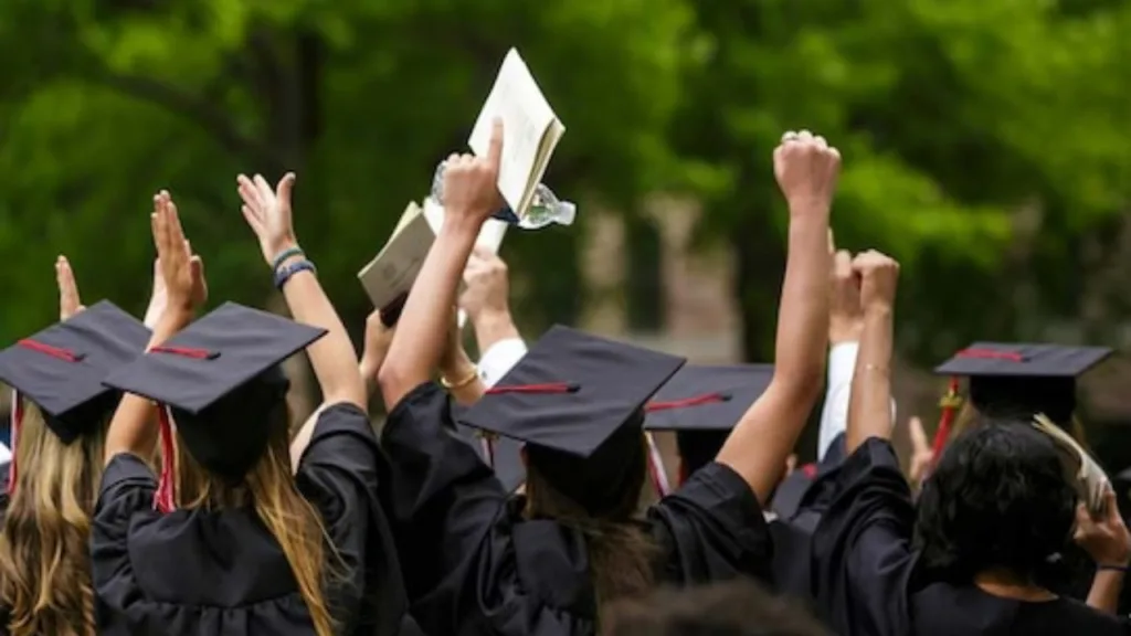 Big announcement of Haryana Chief Minister, these students will get scholarship of one lakh rupees
