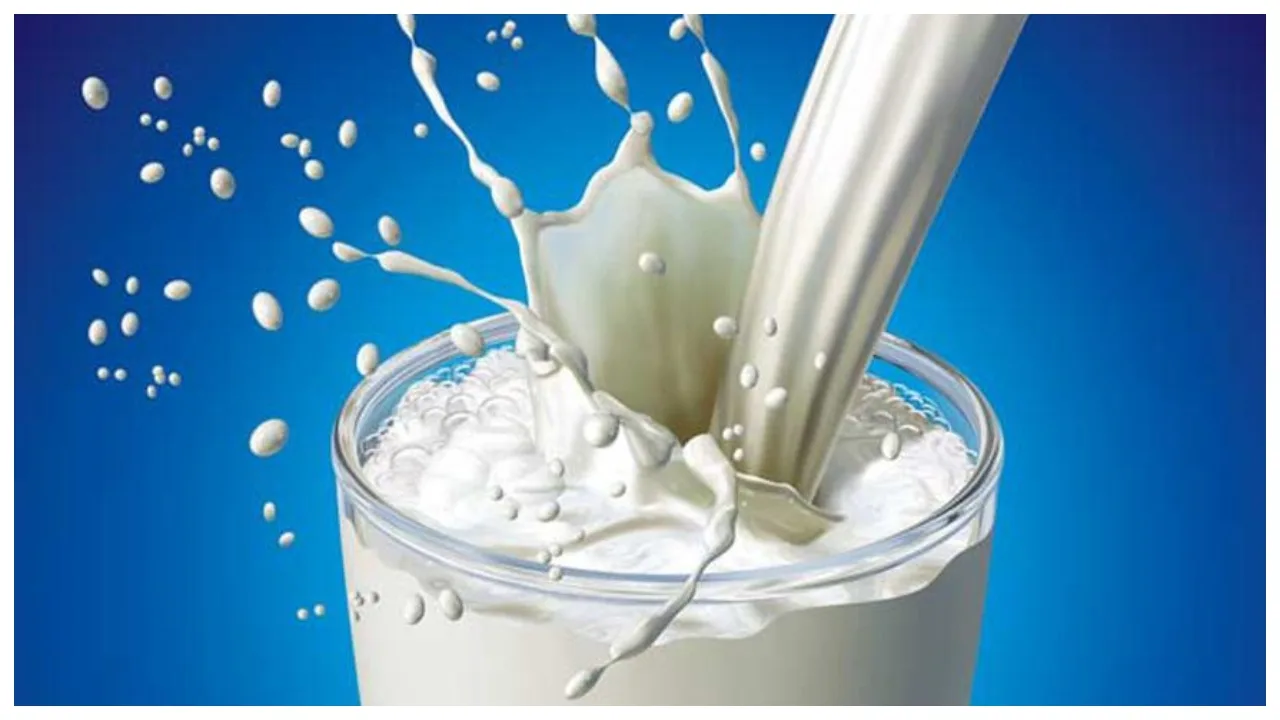 Amul cuts milk Price