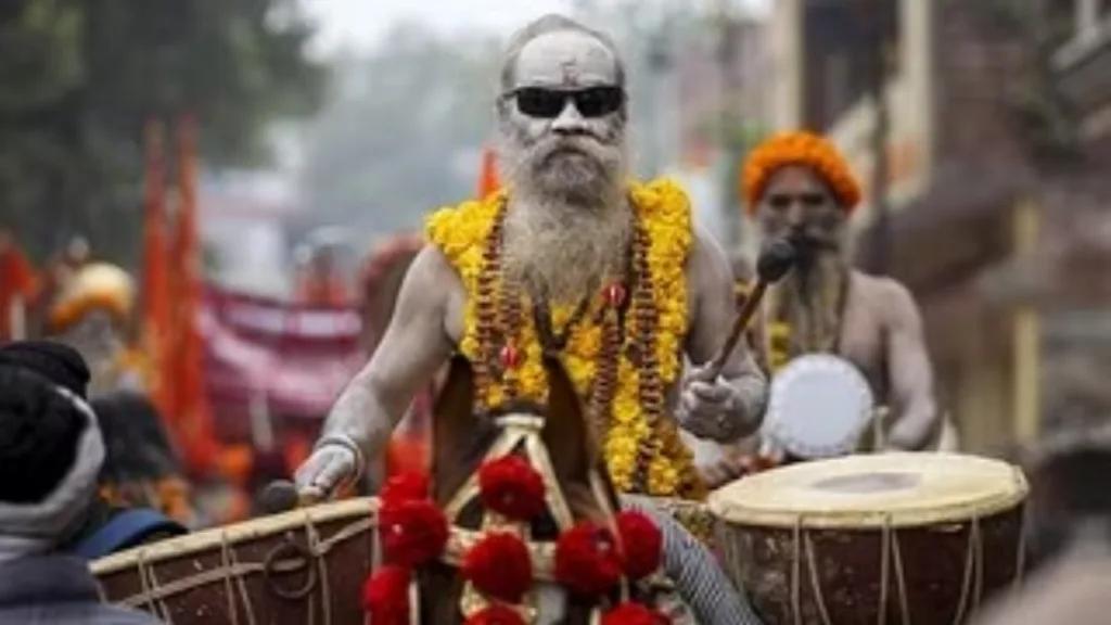 IRCTC offers a great tour package to visit Maha Kumbh, know how much it will cost