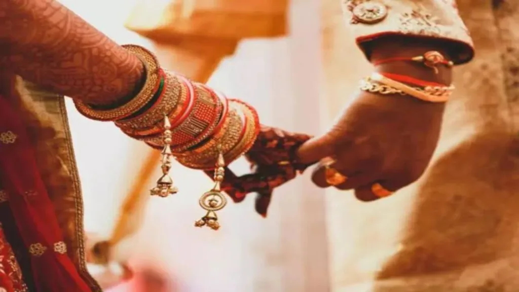 Vastu Tips: If you are facing problems in getting married, then definitely try these Vastu remedies