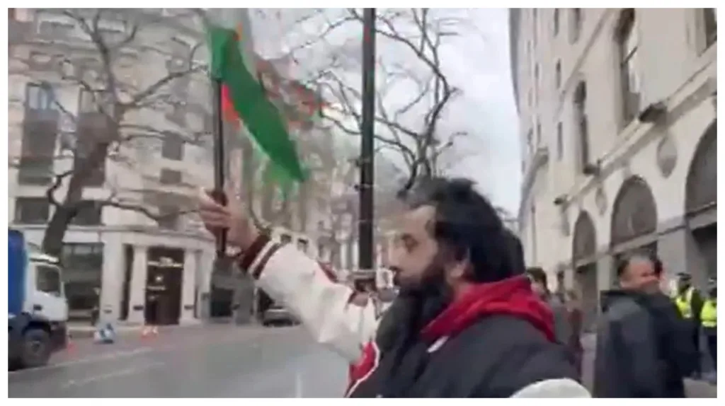 Viral Video – Indian community responded to Khalistani with ‘Bharat Mata Ki Jai’ during Republic Day