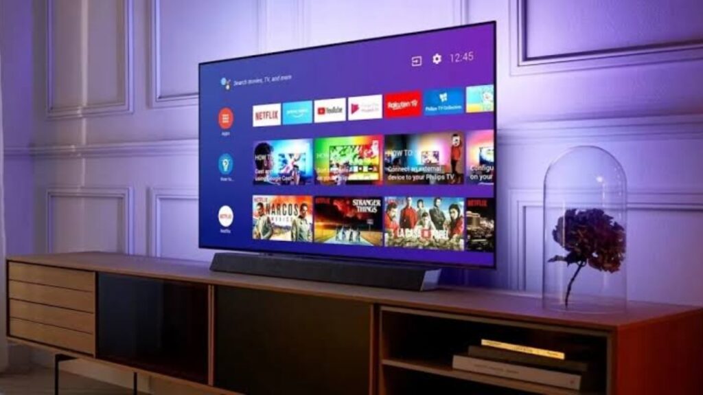 Best 55-inch Smart TVs under Rs 32000 on Amazon