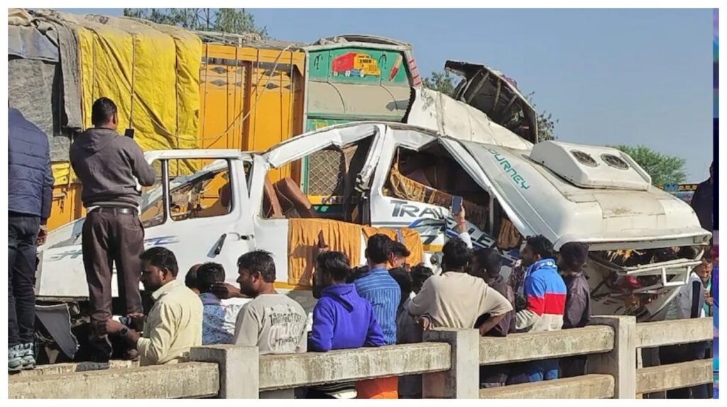 Road Accident Near Jabalpur – 7 Devotees Died, Returning from Prayagraj