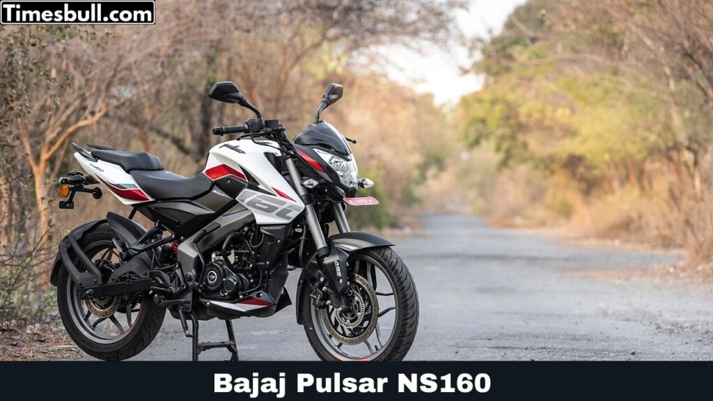 Bajaj Pulsar NS160: Packed with Smart Features and Great Mileage (45-50 kmpl)!