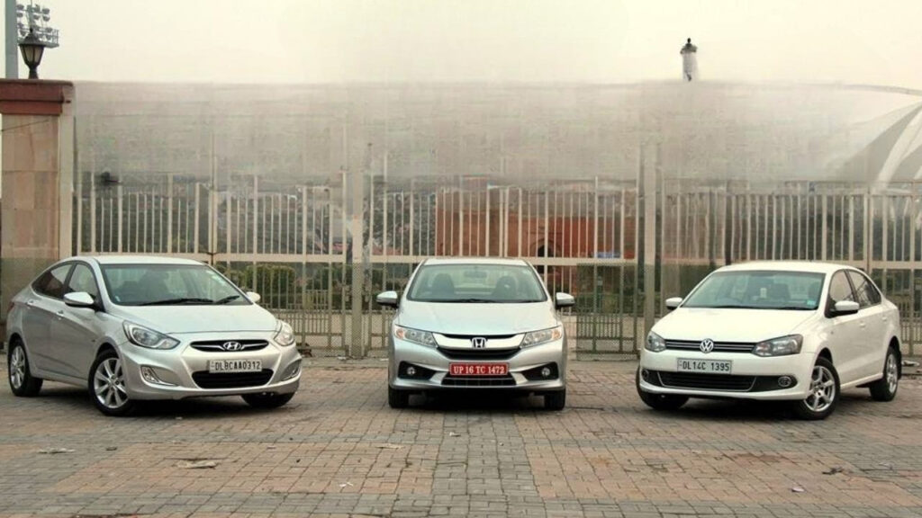 Top 3 Hyundai Cars Under Rs 5 Lakhs : Budget-Friendly & Feature-Packed Options