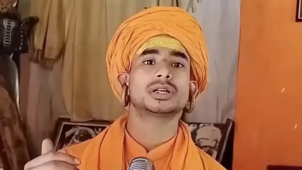 संभल में सियासत गरमा उठी, सनातनियों की धरती है भारत, बाल योगी दीनानाथ का खौल उठा खून