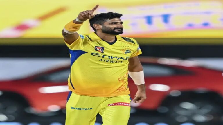 Watch: Did Khaleel Ahmed do ball tampering against MI? Video with Rituraj Gaikwad goes viral