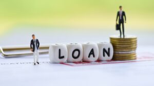 Are you facing difficulty in paying the EMI of your personal loan? This is how you can get rid of the debt trap