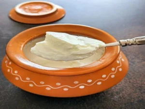 How To Make Perfect Dahi at home, Know How To Store Curd