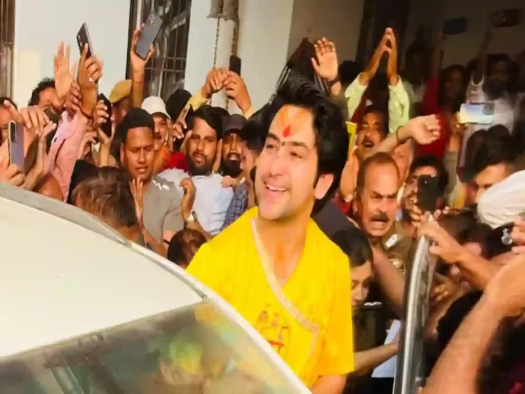 धीरेंद्र शास्त्री को रोकनी पड़ी कथा, क्या मंडरा रहा उनपर खतरा या फिर… पढ़कर हिल जाएंगे