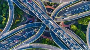 Highway Property: हाईवे या सर्विस रोड पर प्रॉपर्टी लेना कितना होगा आपके लिए फायदेमंद, यहां जानें फुल डिटेल