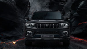 दमदार ब्लैक थीम वाली Mahindra Scorpio n black Edition की कितनी है कीमत
