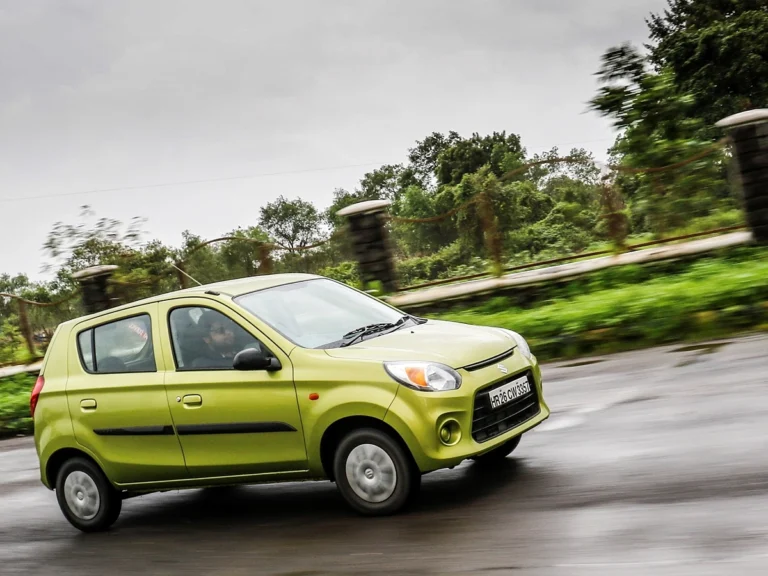 Maruti Alto 800: A Budget Hatchback with Up to 26.8 km/kg Mileage