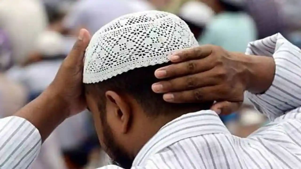 मुसलमानों के बारे में बोला...