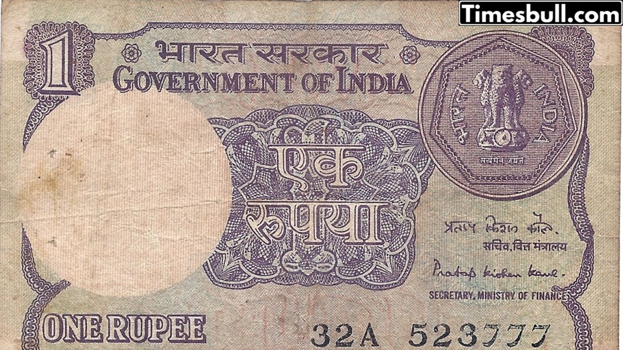 This Old ₹1 Note Can...