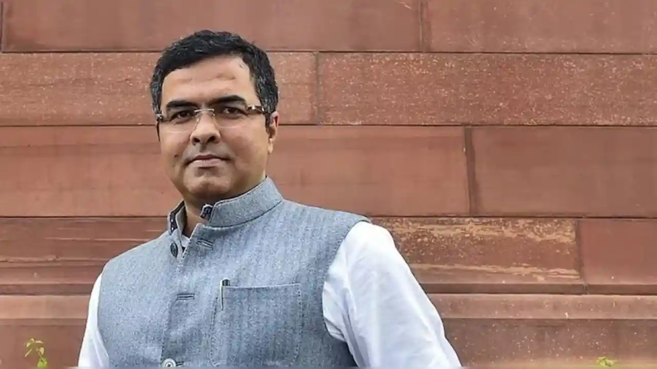 प्रवेश वर्मा ने आप