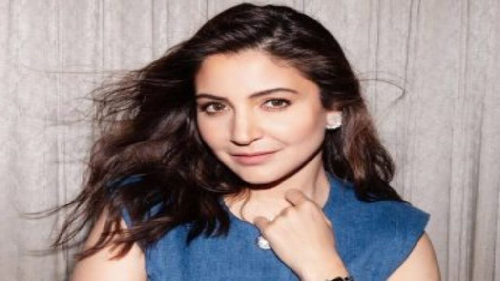 Anushka Sharma’s Net Worth : अरबों की संपत्ति के मालिक है विराट की पत्नी अनुष्का, नेट वर्थ जान हिल जाएंगे आप
