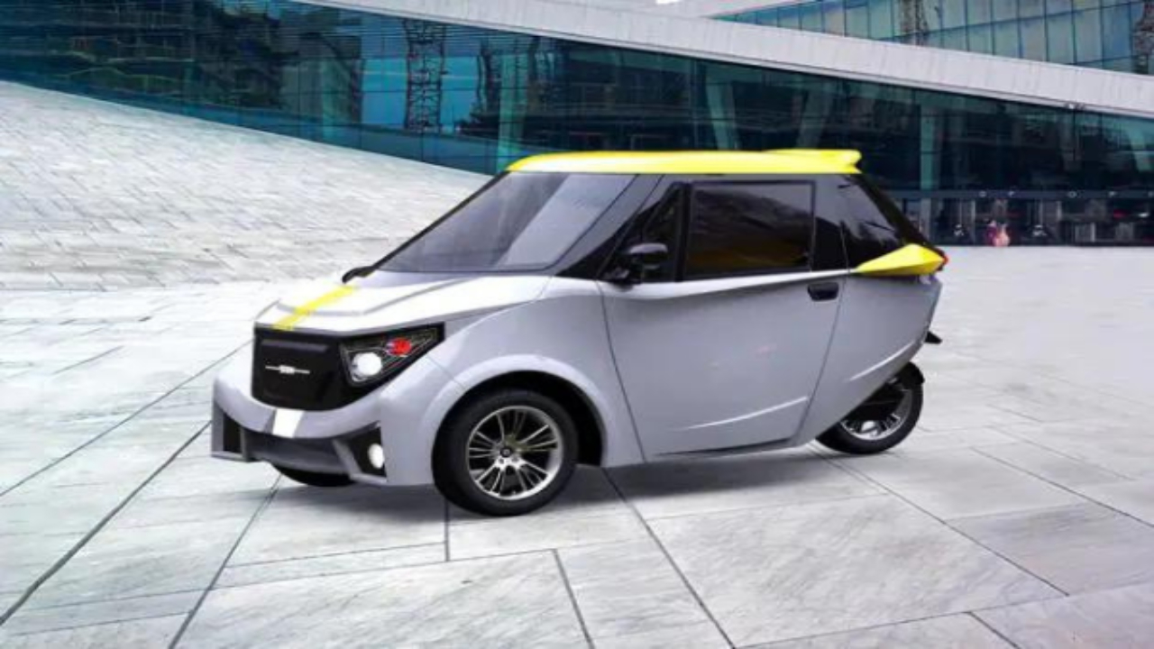 3 घंटे में चार्ज कर...