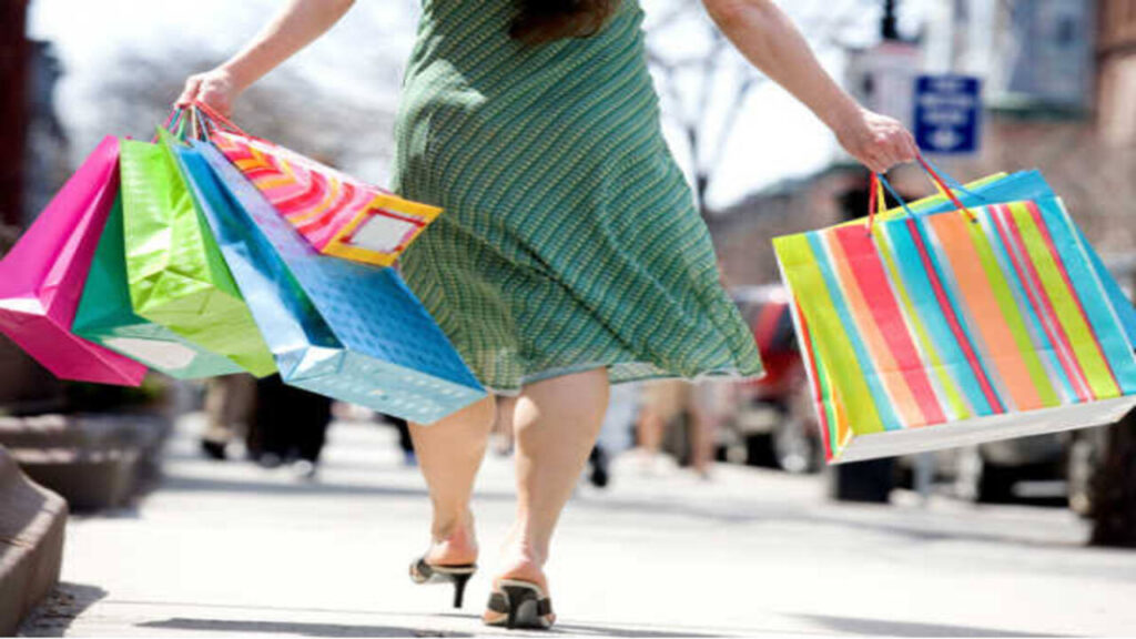 The girl born on this day makes you spend the most, makes your pocket empty