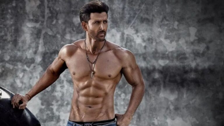 Want a Six-pack abs like Hrithik Roshan? Here’s The Actor Secret
