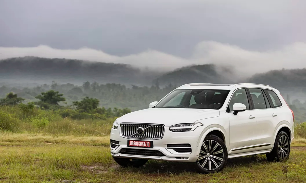 Volvo XC90: Amazing SUV With...