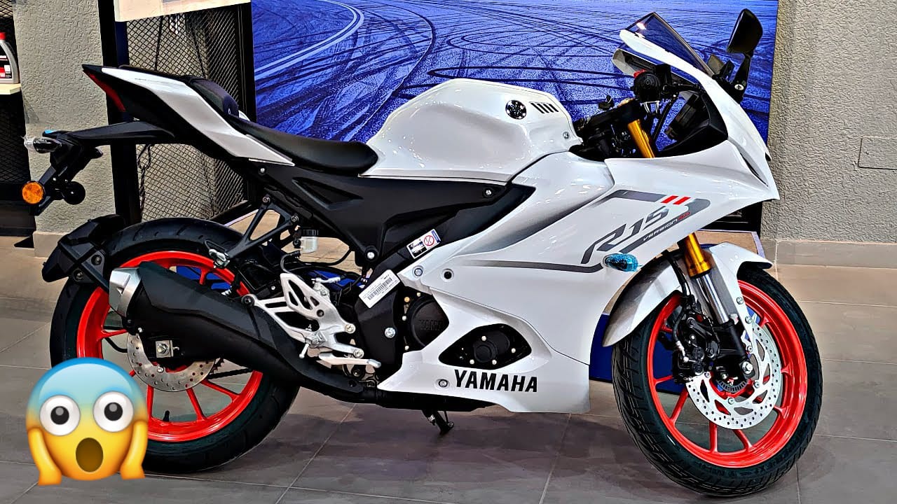 Yamaha R15 2025 Launch in...