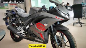 Yamaha R15 V4: A great combo of style, speed and 45km/l mileage