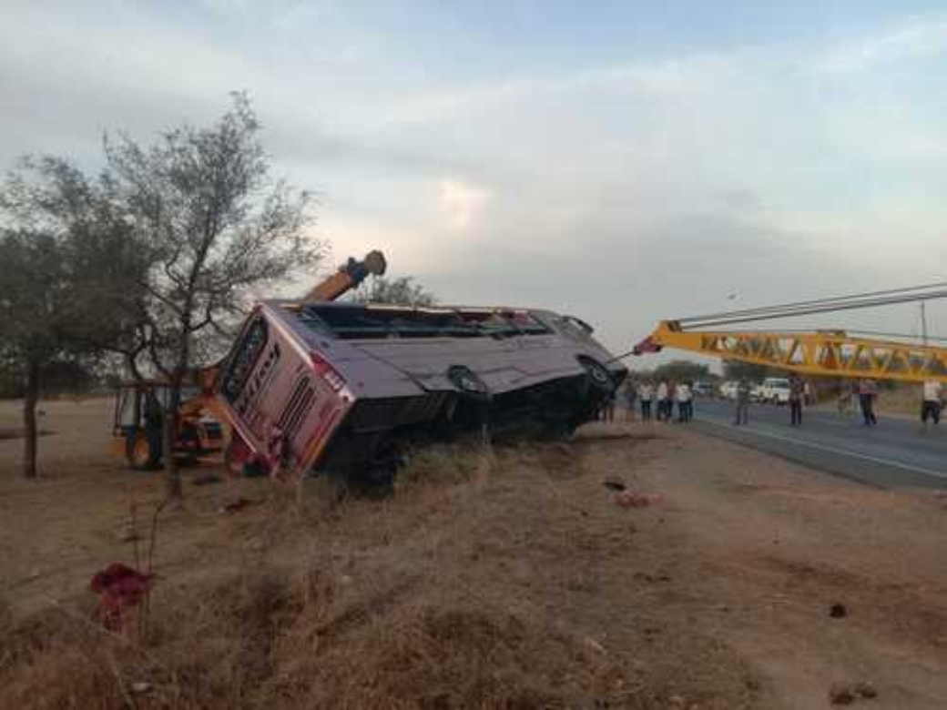 जोधपुर में भीषण सड़क हादसा,...