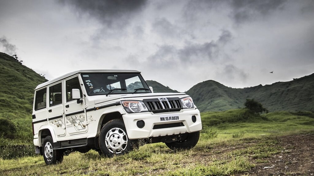 Mahindra Bolero को लोन पर खरीदने की पूरी जानकारी, जाने डाउन पेमेंट, EMI और फीचर्स