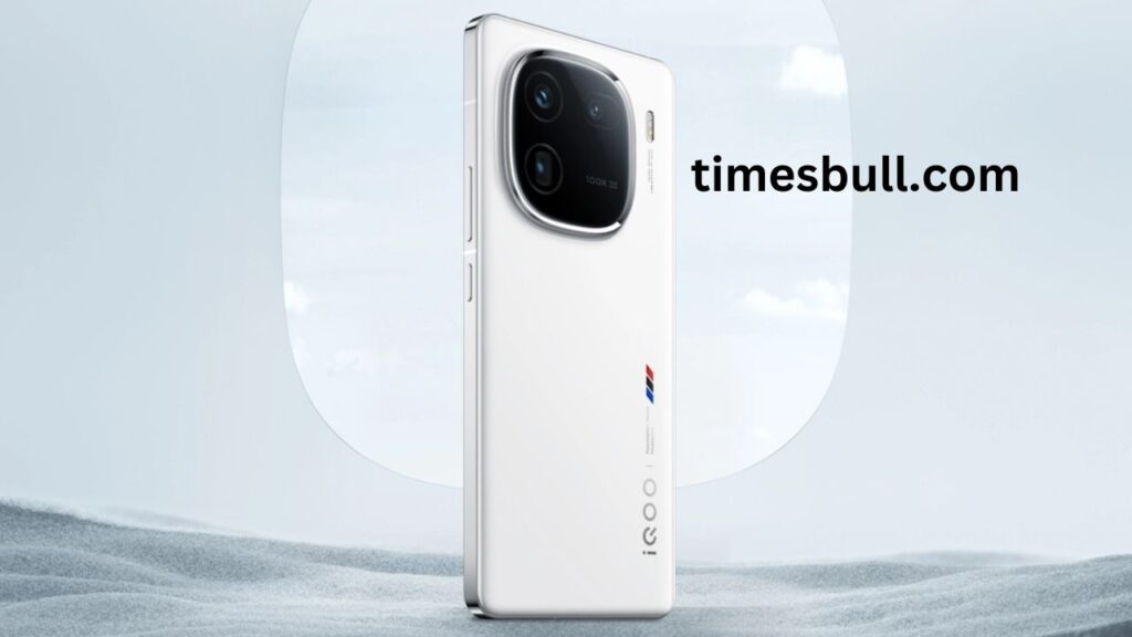 iQOO 15 5G Fast Charging With 7000mAh Powerful & Long-Lasting Battery