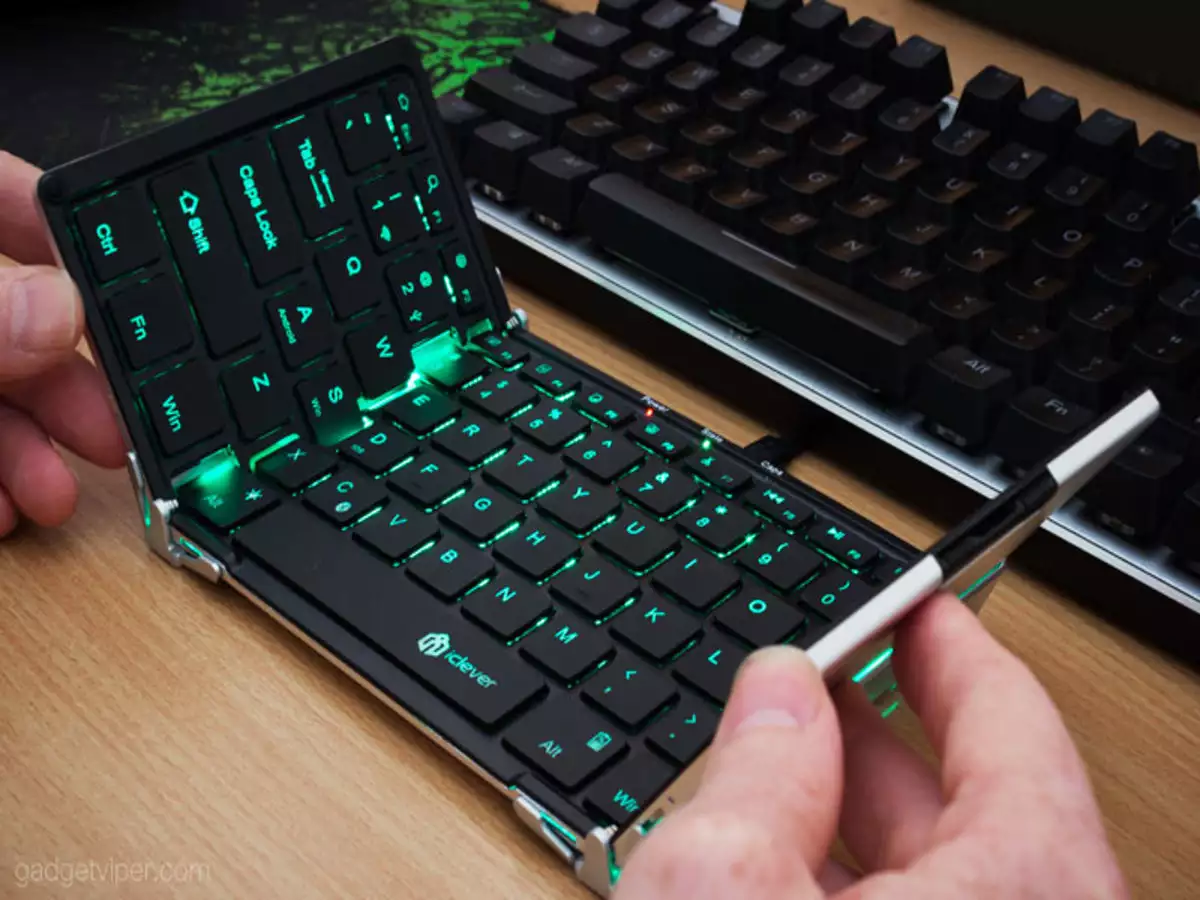 Best Foldable & Bluetooth
