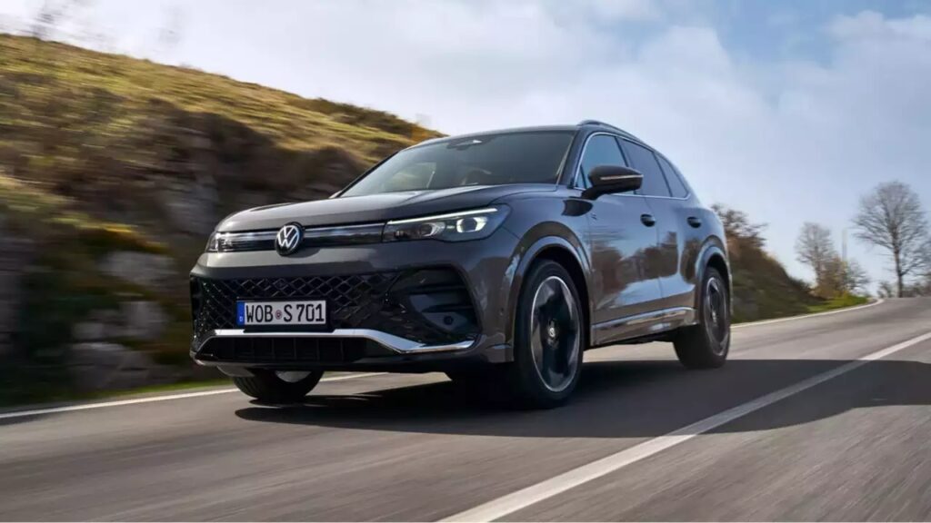 Volkswagen Tiguan हुई बंद, अब आ रही है ज्यादा पावरफुल Tiguan R-Line