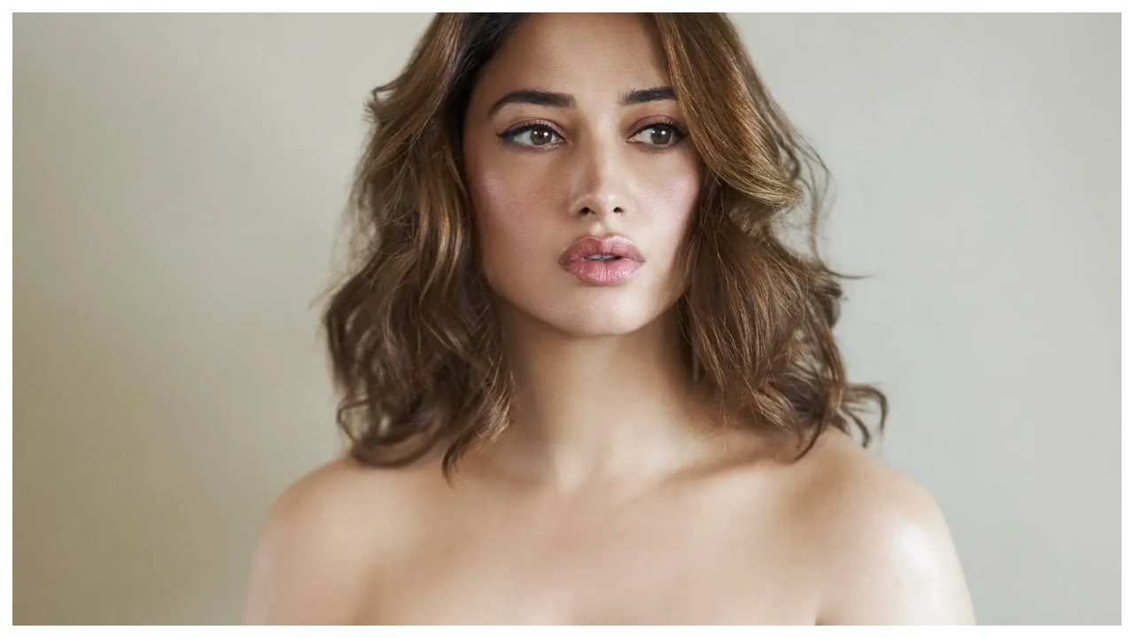 Tamanna Bhatia Unseen Hot &...