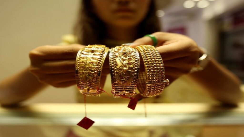 Forget one lakh, now gold will come at ₹ 55,000, gold will become 40 percent cheaper!