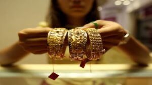 Forget one lakh, now gold will come at ₹ 55,000, gold will become 40 percent cheaper!
