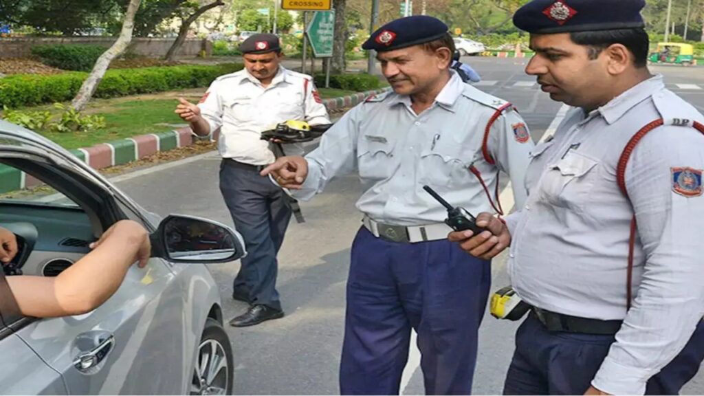How is the issued traffic challan forgiven? What is the method?