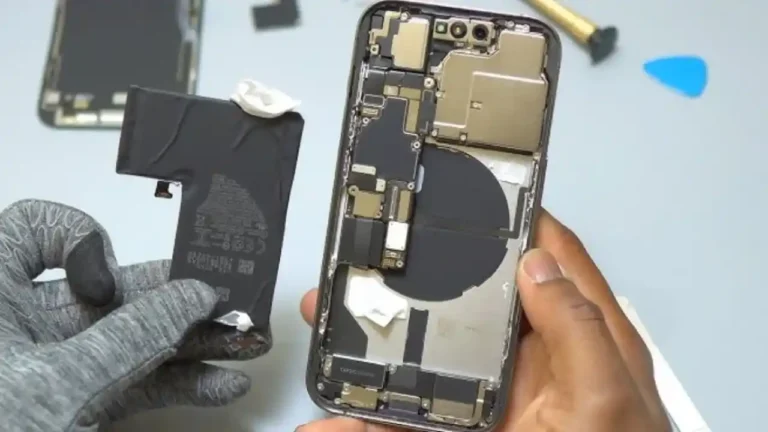 फ्री में बदलेगी स्मार्टफोन की बैटरी! ऑफर सुन लगी भीड़