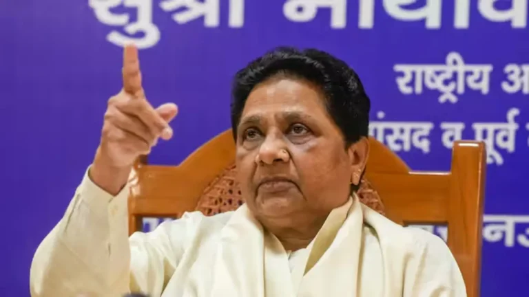 मायावती हुई आग बबूला, जातीय हिंसा जा रही बढ़ती, इतने बड़े हस्ती का किया गया अपमान