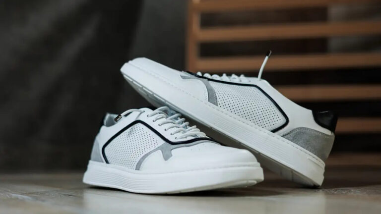 Summer Session Sale : Super Deal on Puma Men’s Dazzler Sneakers is 60% cheaper