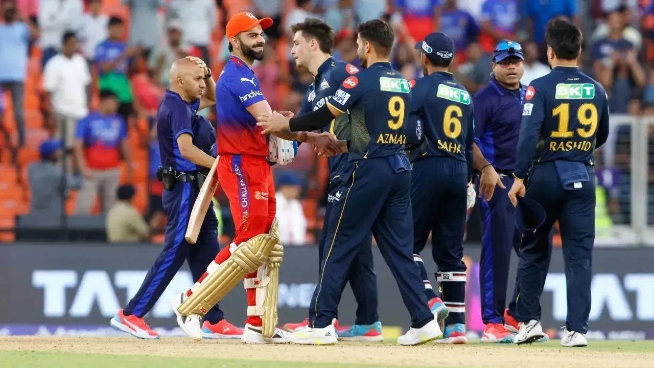 RCB vs GT Pitch Report:...