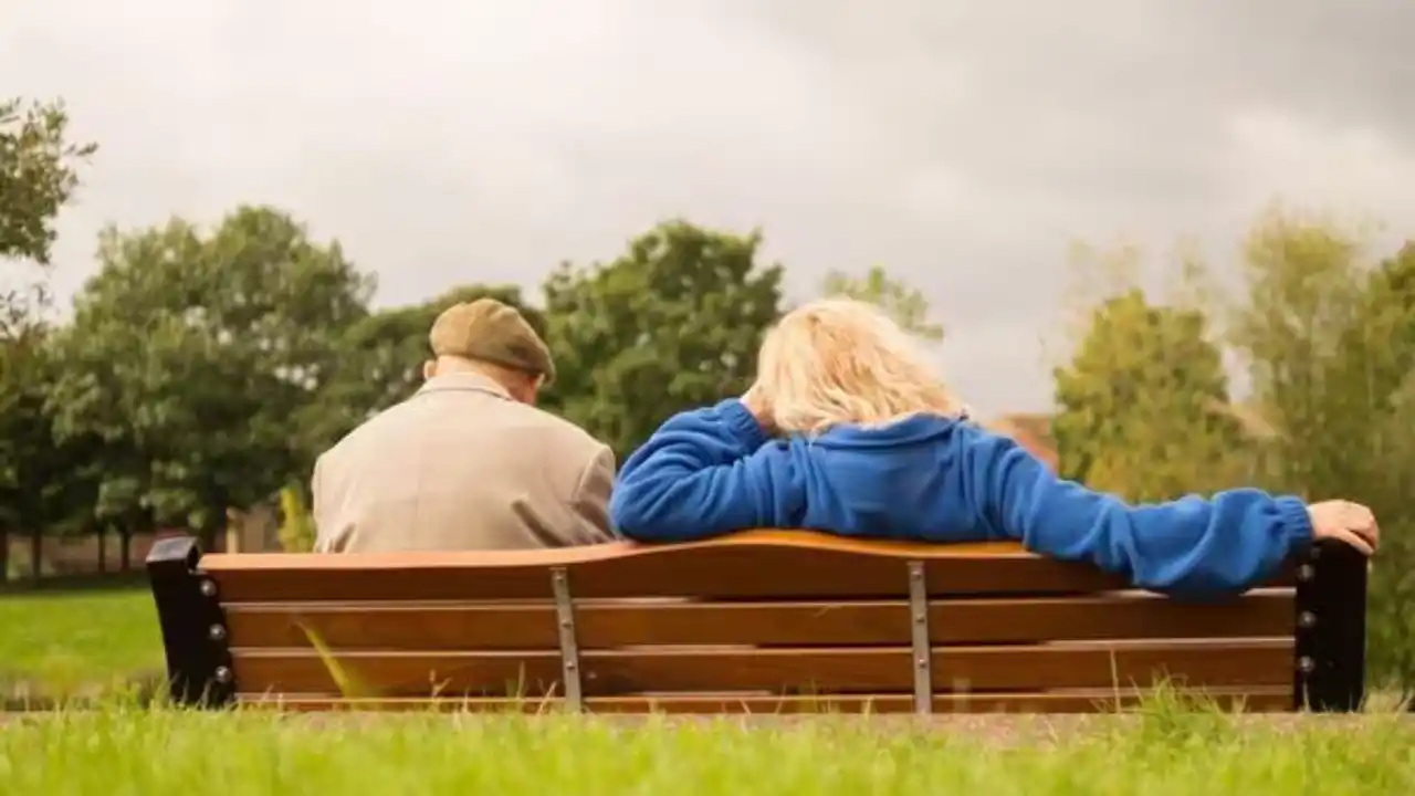Retirement planning: बुढ़ापे में चाहिए...