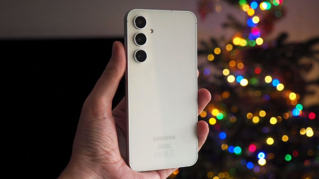 Wedding Season Deal : Samsung Galaxy S24 FE 5G at Just Rs 41,999 with Flat Rs 18,000 Off